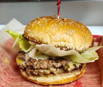 Big Bob Burger at Hot Dog Diner & Burger Company in Parma, Ohio